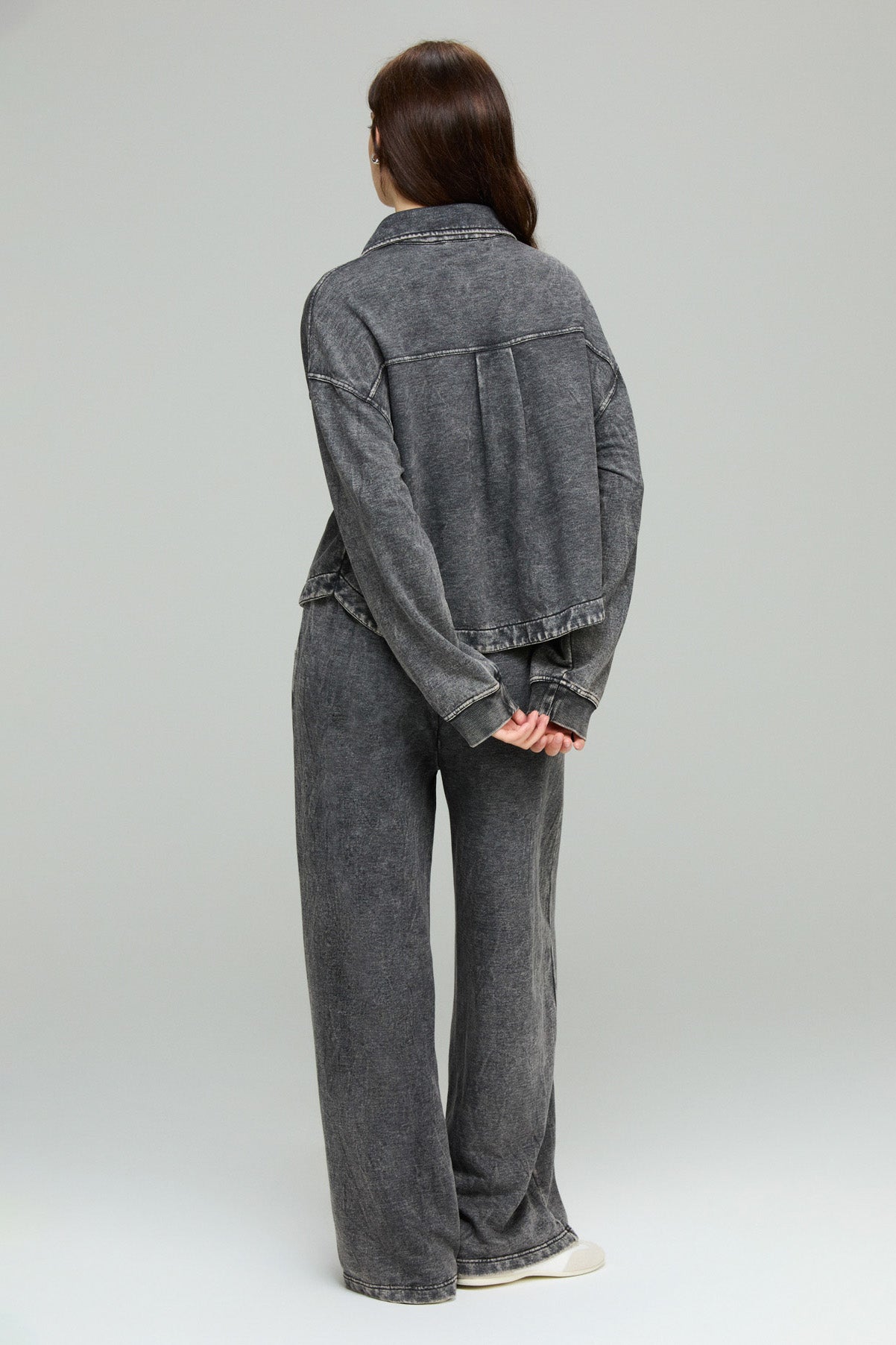 Black Cropped Knit Shacket
