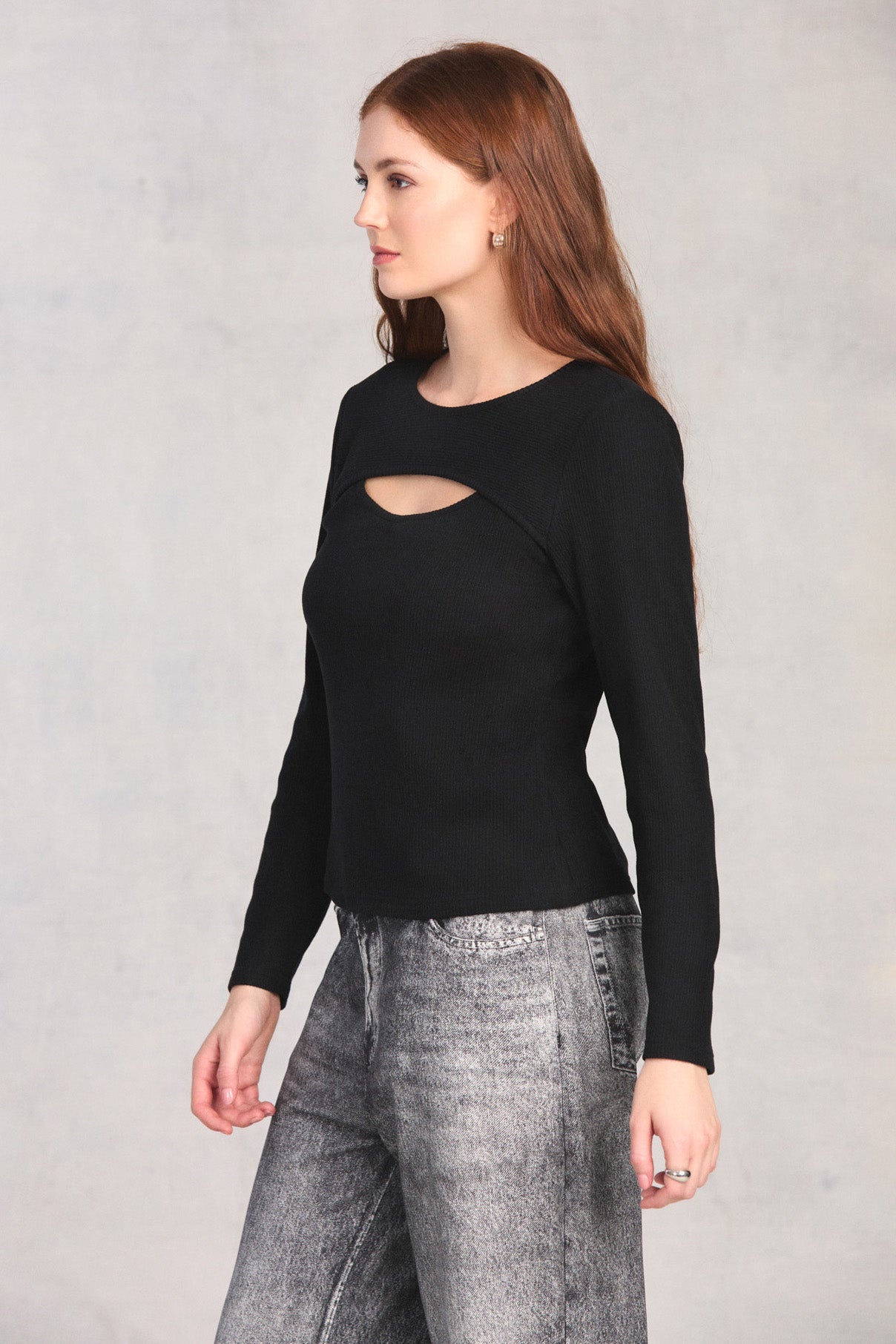 Black Long Sleeve Keyhole Top
