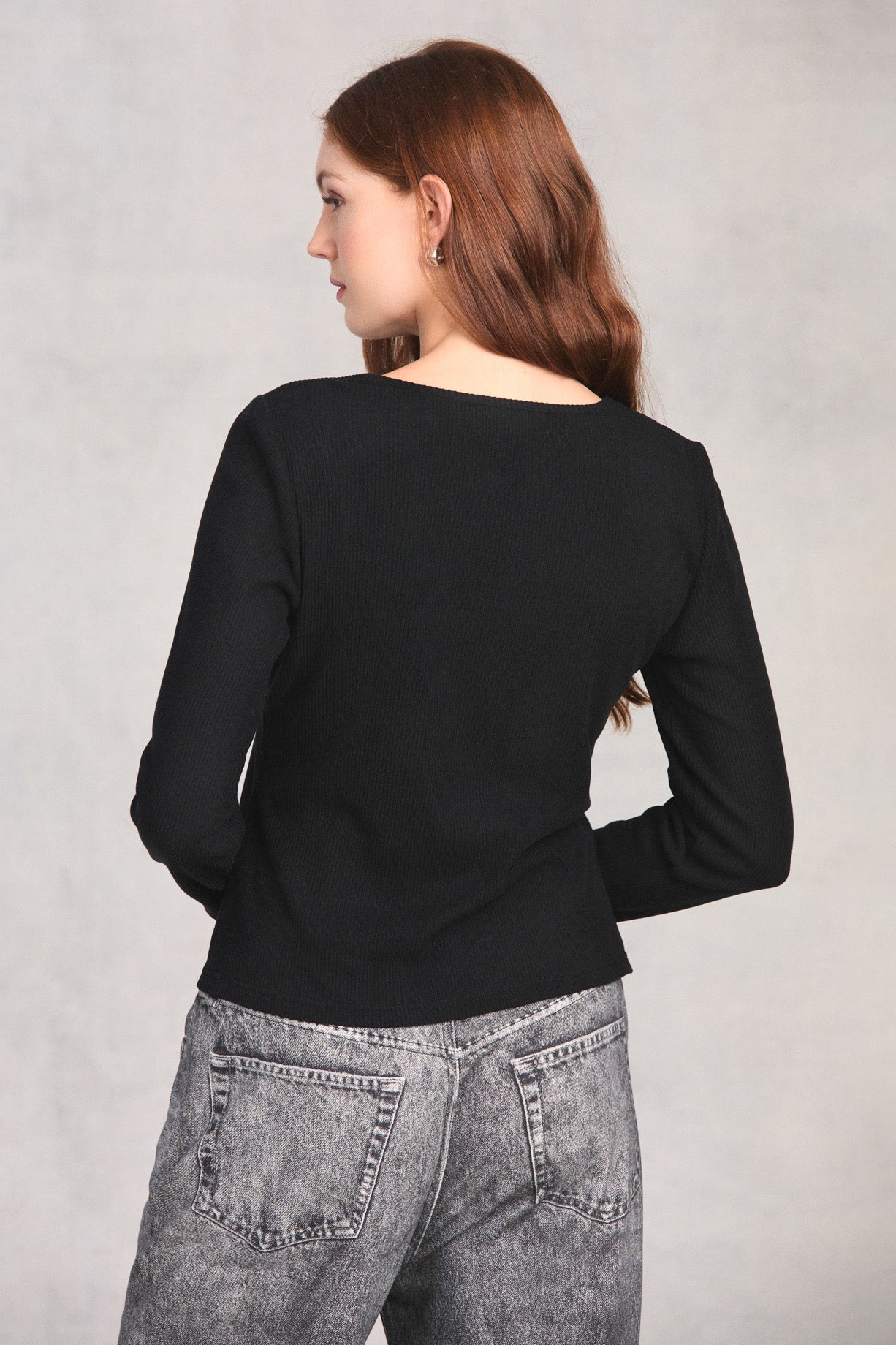 Black Long Sleeve Keyhole Top