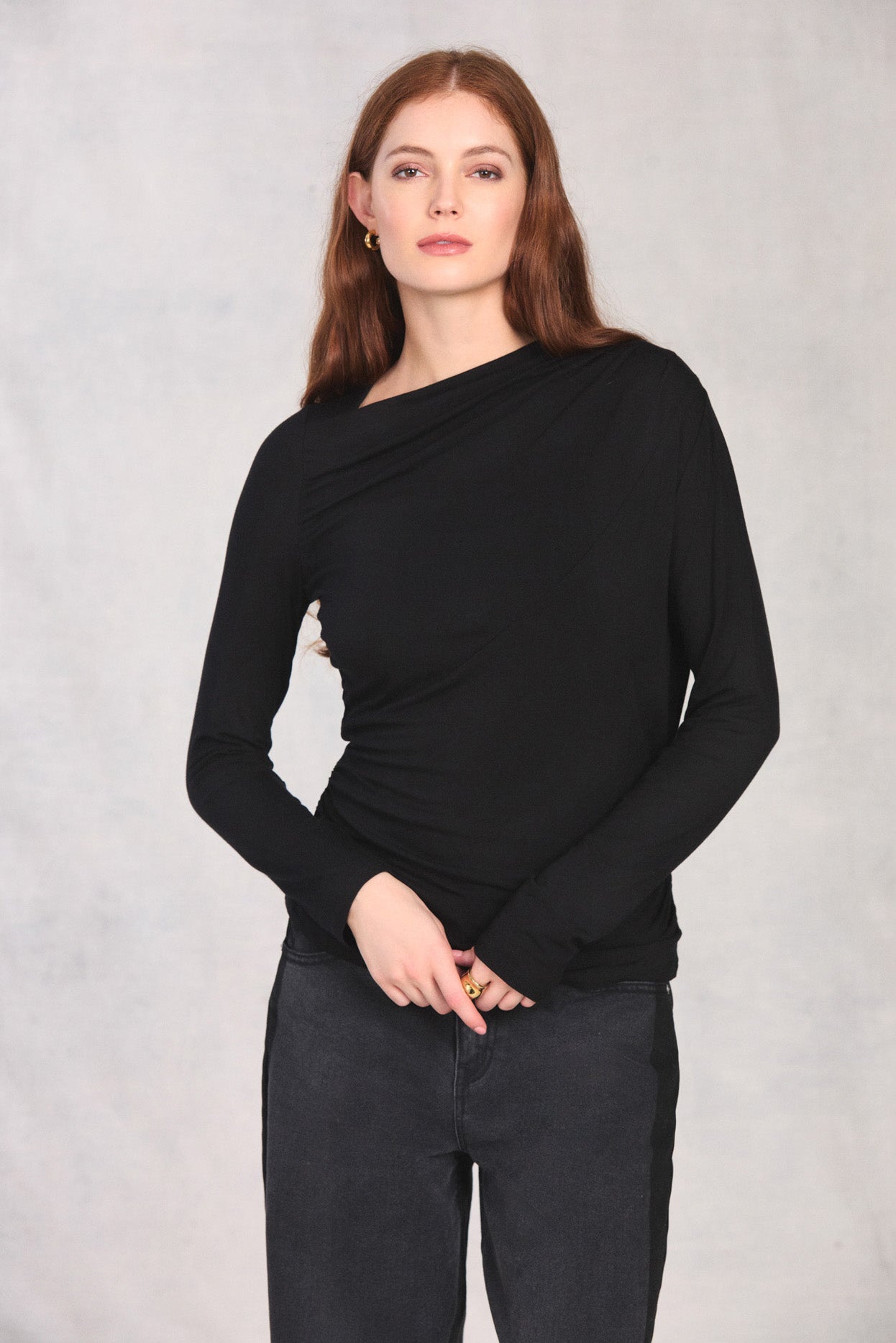 Black Long Sleeve Boat Neck Top
