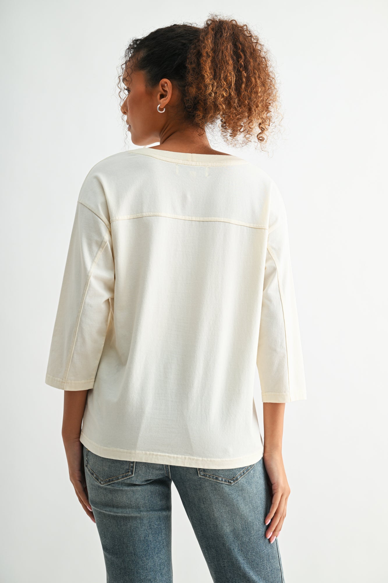 Gardenia Berlin Graphic Tee
