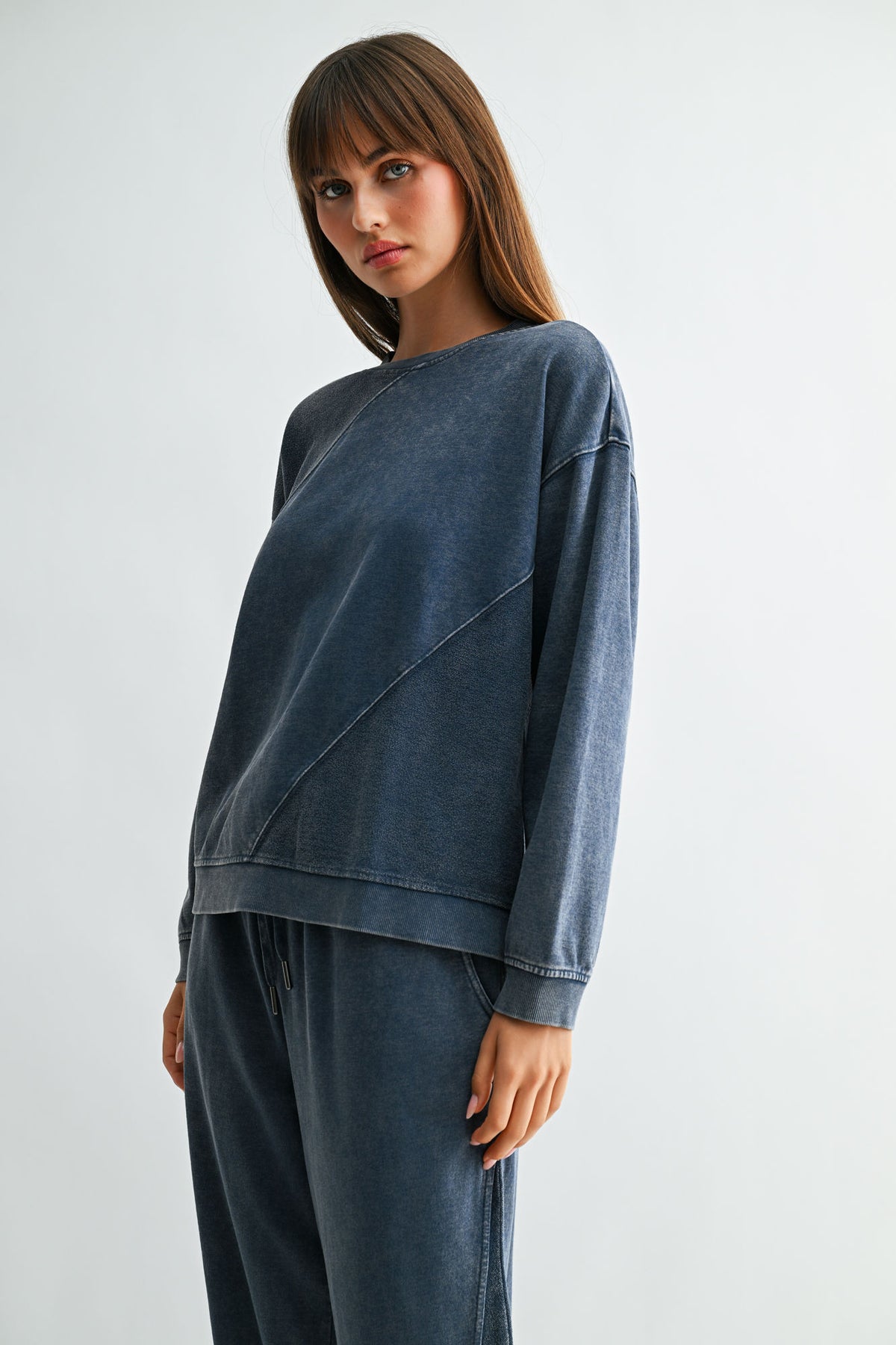 Navybean Long Sleeve Crew Neck Spliced Sweatshirt