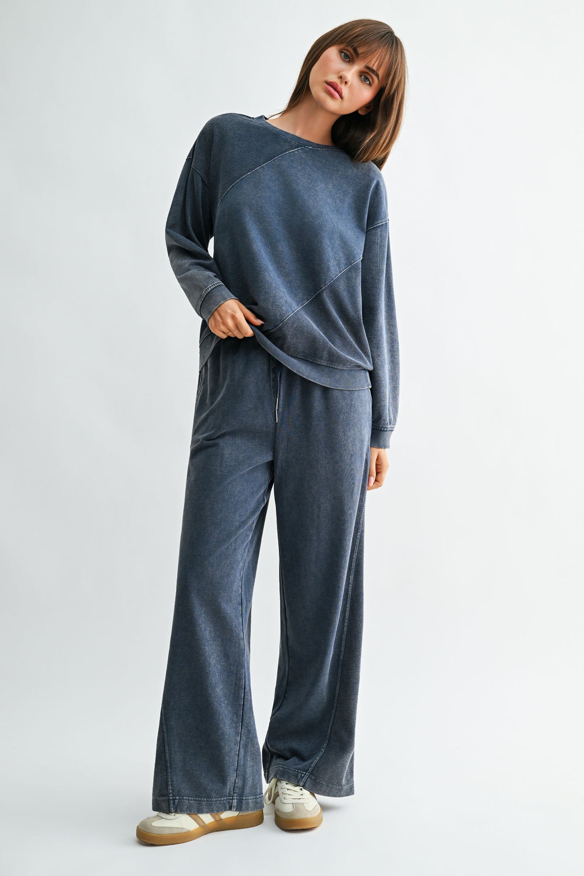 Navybean Long Sleeve Crew Neck Spliced Sweatshirt