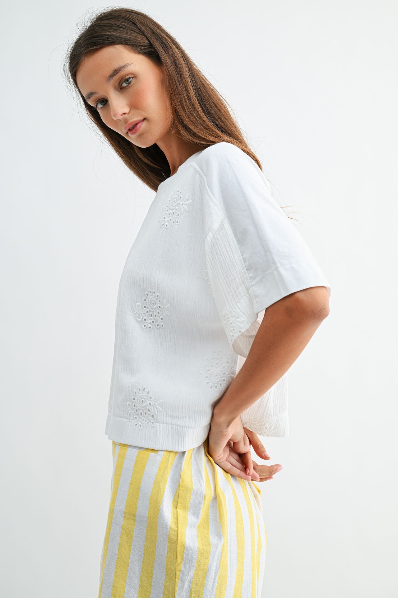 White Short Sleeve Crop T-Shirt