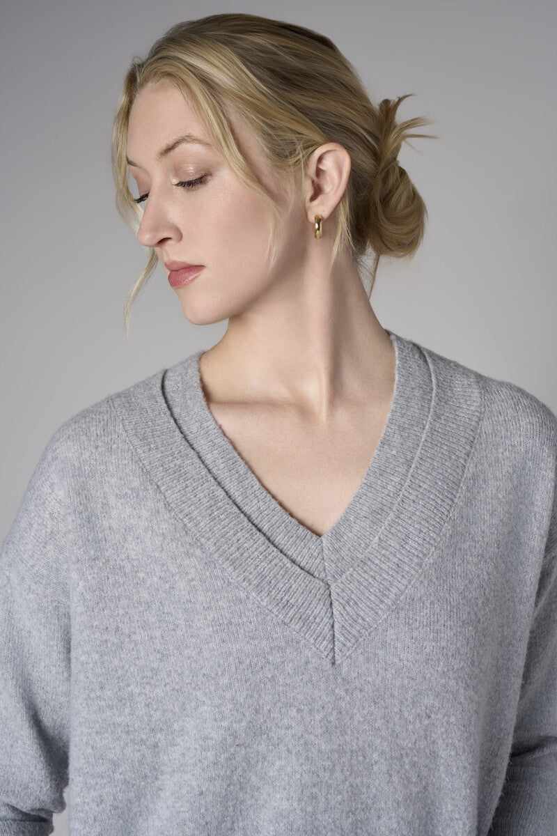 Gray Cite Long Sleeve Sweater