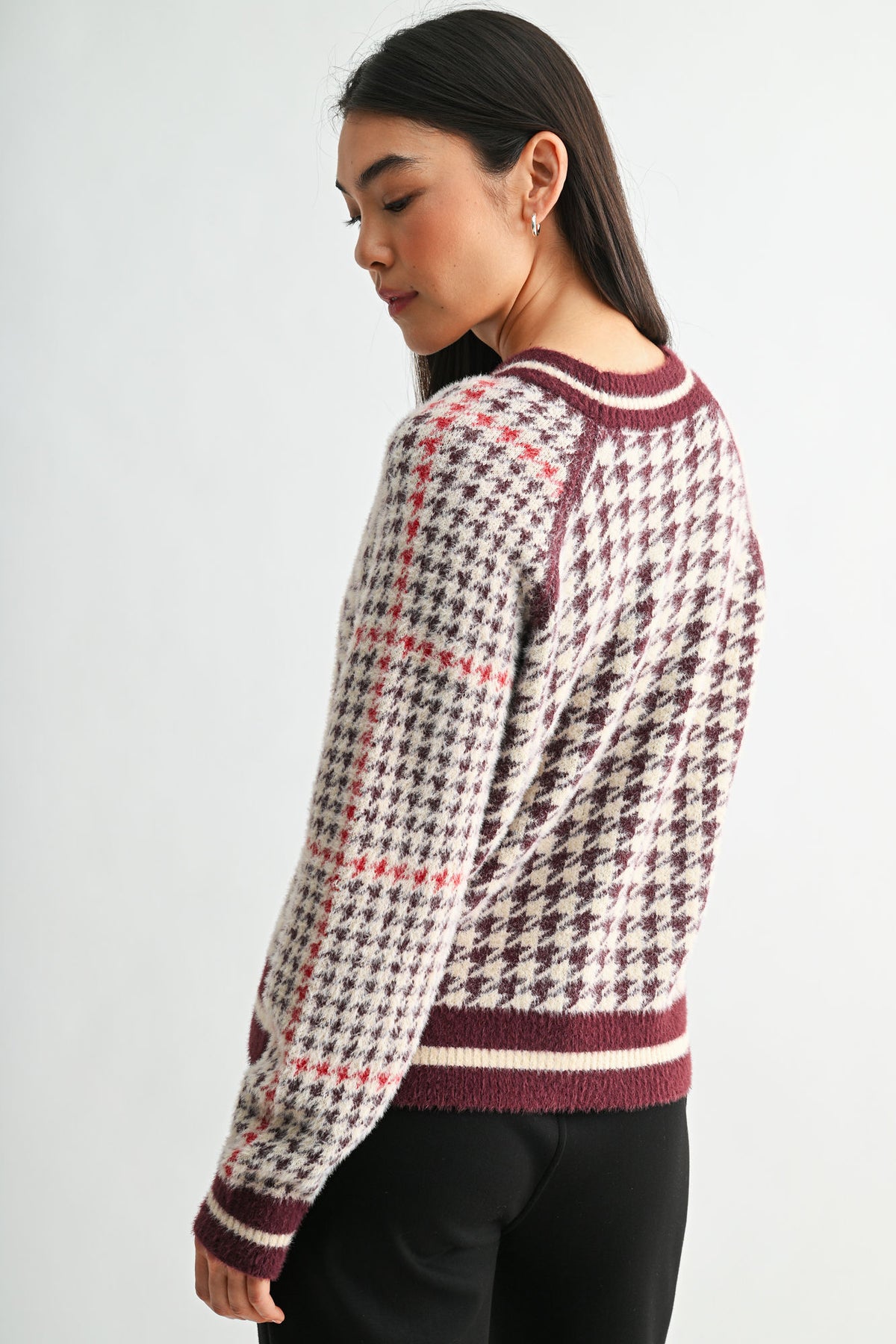 Burgundy Houndstooth Plus-Size Long Sleeve Raglan Sleeve Sweater