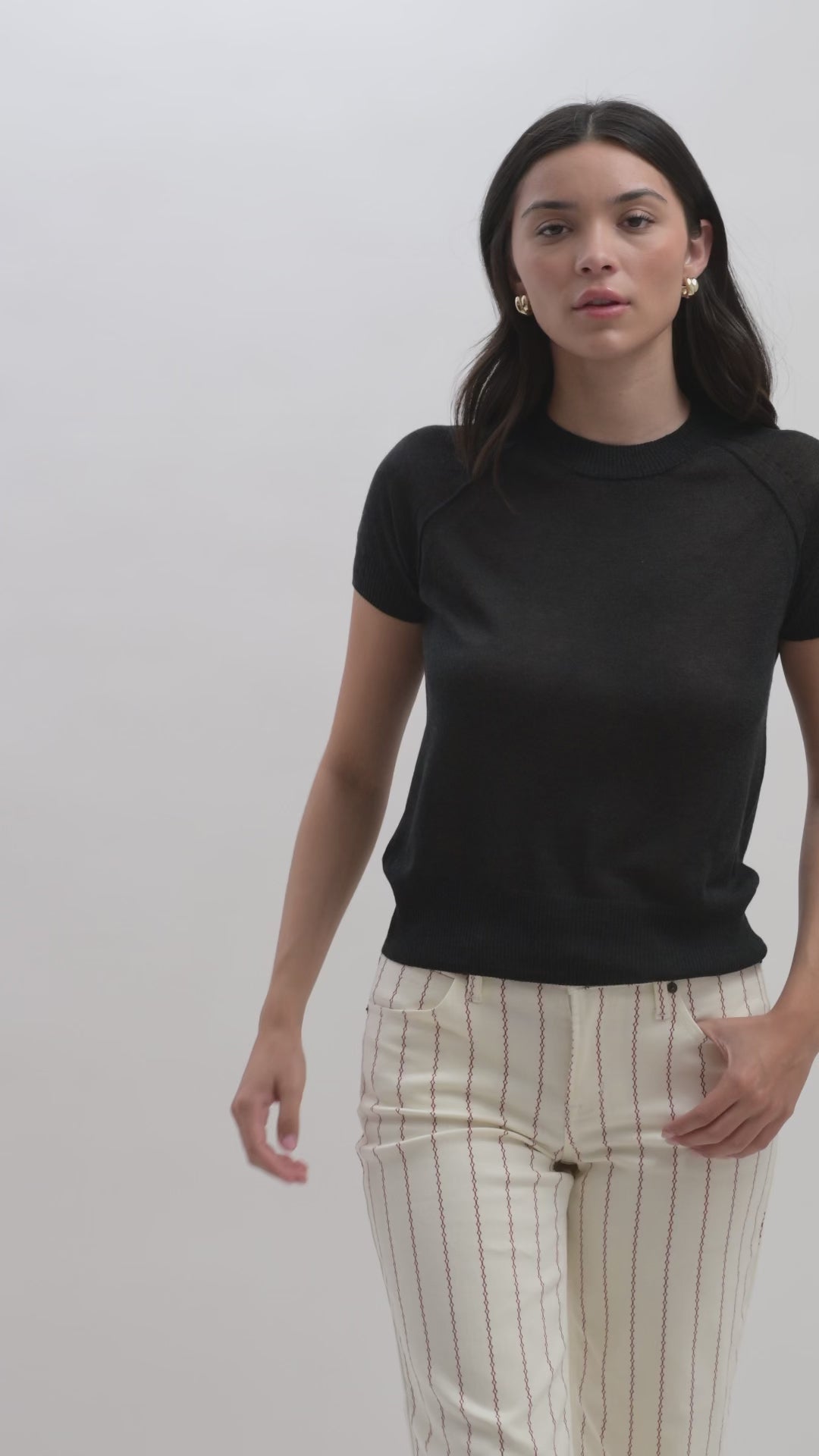 Black Short Sleeve Sweater Video