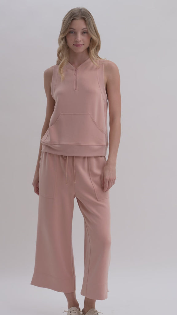 Conch Sleeveless Half Zip Sweatshirt